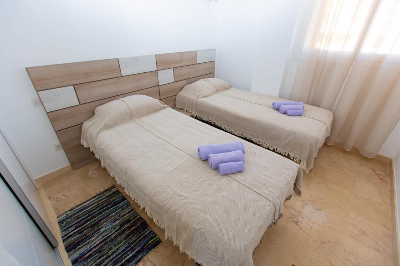 Apartamento Roza Punta Prima Punta Prima  Exterior foto